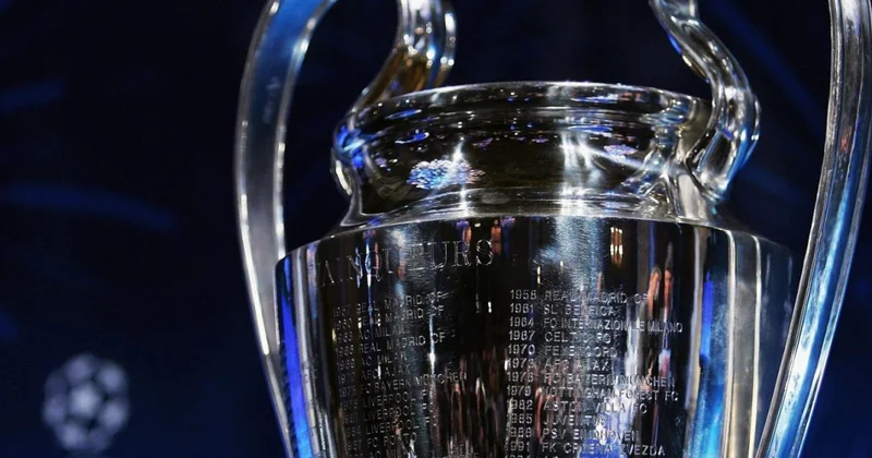 Arsenal Çempionlar Liqasında zirvəyə yüksəlib