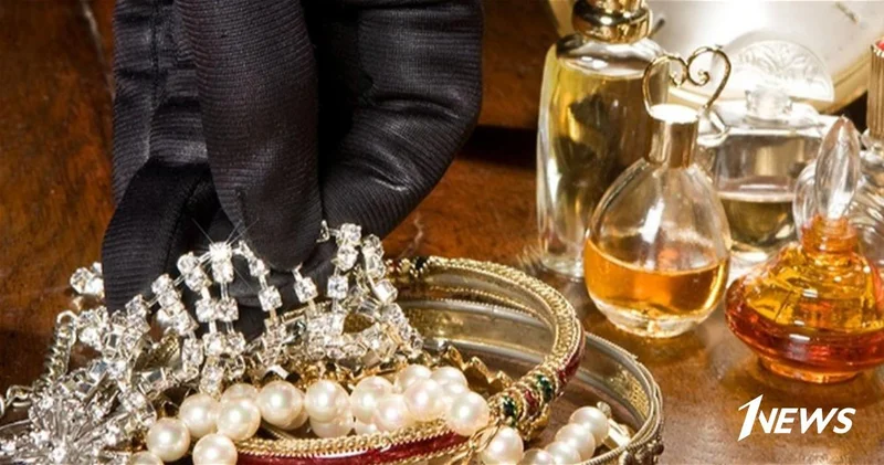 В Баку горничная украла золотые украшения на 5000 манатов