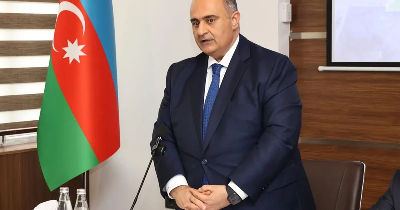 BSU da “Qərbi Azərbaycan məsələsi Azərbaycan təhsili və elmində” mövzusunda dəyirmi masa keçirilib FOTOLAR