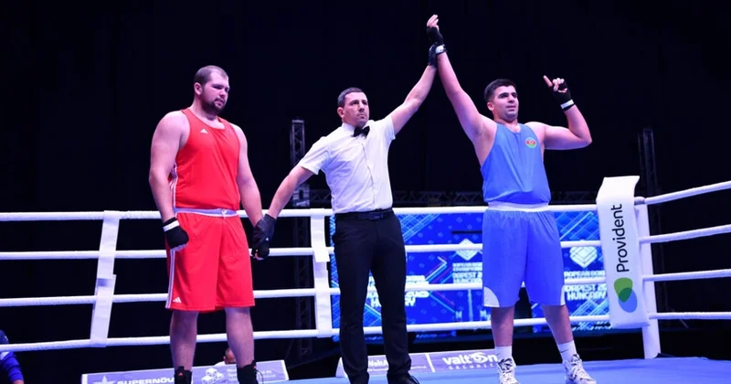 Azərbaycanın iki boksçusu yarımfinalda