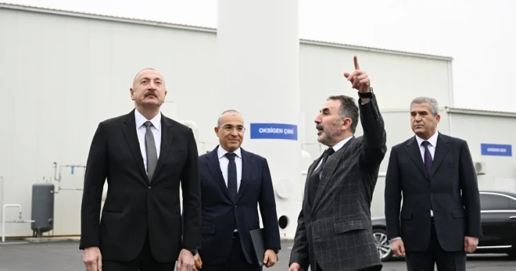 AZWOOL mineral daş yunu zavodunun açılışı olub FOTOLAR