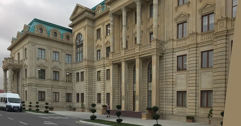 AQTİ də qalmaqal: Departamentin müdiri işdən çıxarılıb? FOTO