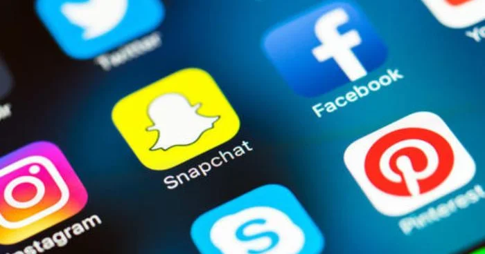 Sosial şəbəkələrdə açıq saçıq reklam çəkdirənlər cəzalanacaq VİDEO