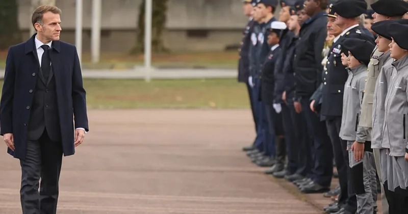 Makronun 2026 cı ildə gənclərə təklifi: Yeni könüllü hərbi xidmət
