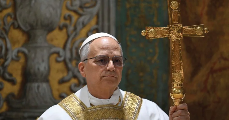 Roma PapasıTürkiyədə səfərdədir