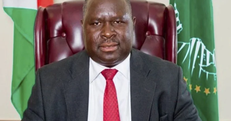 Adolf Hitler yenidən hakimiyyətə gəldi