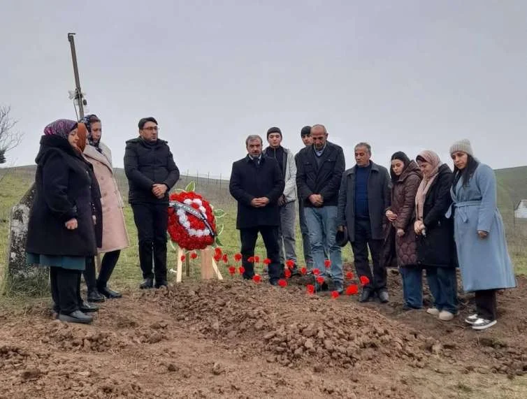 Qəzada həlak olan Qoşqar Sadıqovun məzarı ziyarət edildi