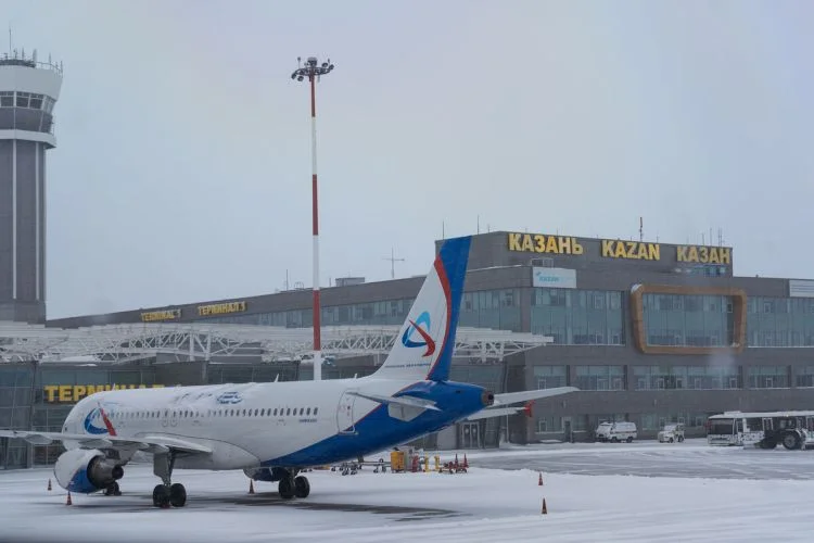 İstanbul və Moskvaya olan aviareyslər təxirə salındı