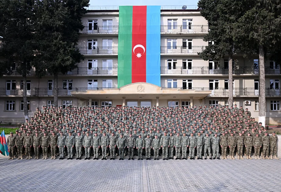 “Ehtiyat zabit hazırlığı kursu”nun buraxılış mərasimi olub AZƏRTAC