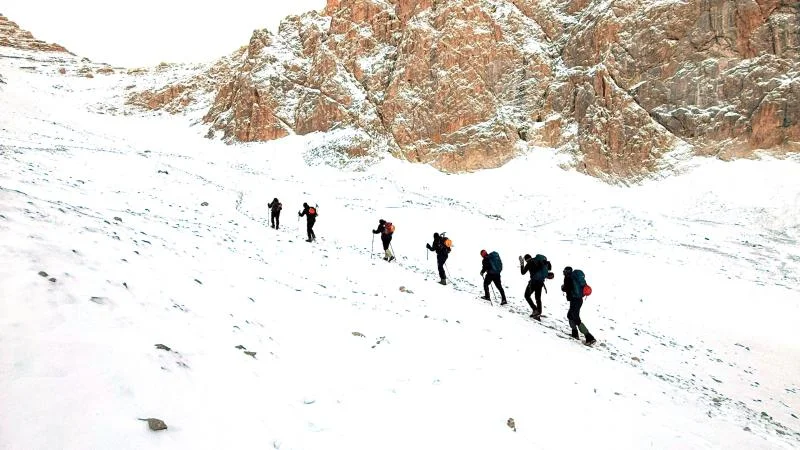 İtaliyada itən 2 alpinistin cəsədi 5 gündən sonra tapılıb