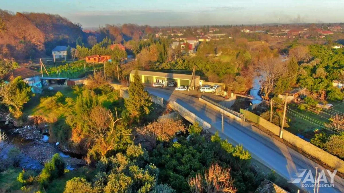 Astarada sel sularının dağıtdığı körpü yenidən inşa olunub FOTO