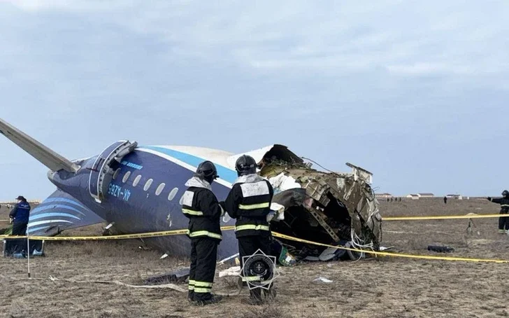 СМИ: Видео крушения судна AZAL дает ответы на произошедшее это, скорее всего, был удар с земли Новости Азербайджана