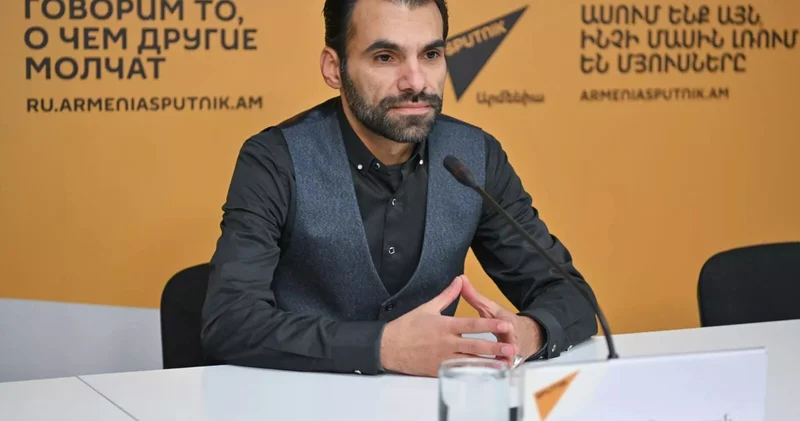 Ermənistanın daxili siyasi gündəliyini Bakı diktə edir erməni politoloq