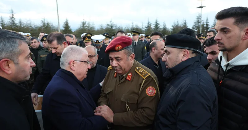 Təyyarə qəzasında həlak olanlara anım mərasimi keçirildi FOTO