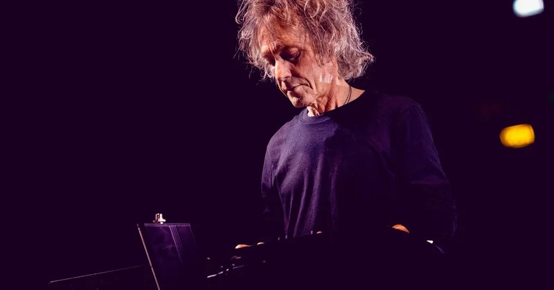 The Cure потеряли одного из своих музыкантов: умер Перри Бамонте