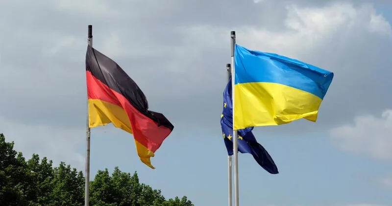 Alman deputat: Ukraynaya qoşun yeridilməsini müzakirə etməyin vaxtı deyil