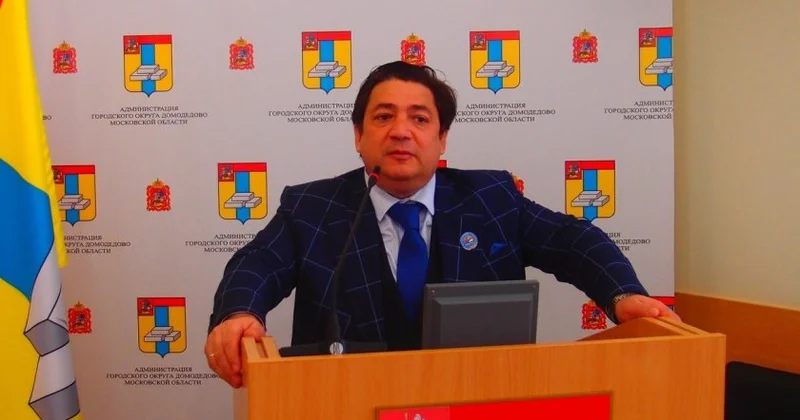 Ailə sirrinin ictimailəşdirilməsi: mənəvi deqradasiya, yoxsa “diqqət iqtisadiyyatı”nın qaçılmaz nəticəsi?