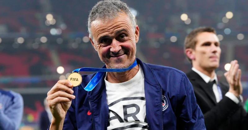 Komandasına ömürlük rəhbərlik edə bilər