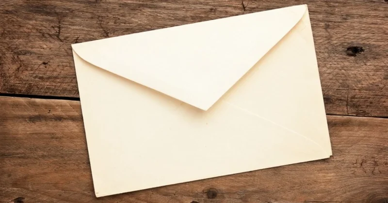 Poçtla məktub göndərmək tarixə qovuşur? Sonuncu dəfə Şaxta babaya yazmışam