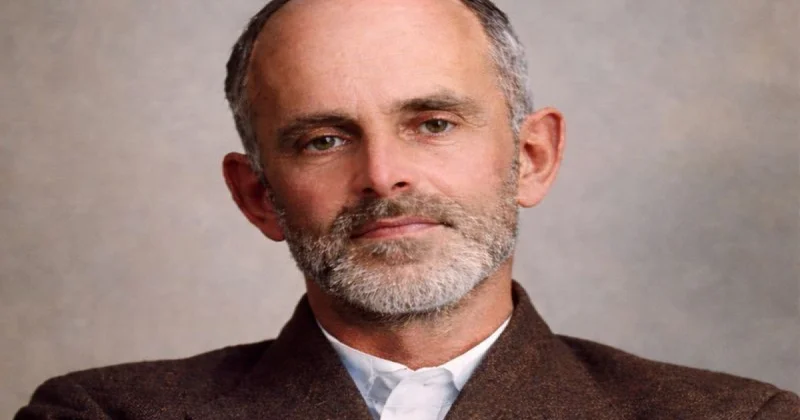 Hava da məst edir, gecə də qara… Osip Mandelştamın şeirləri