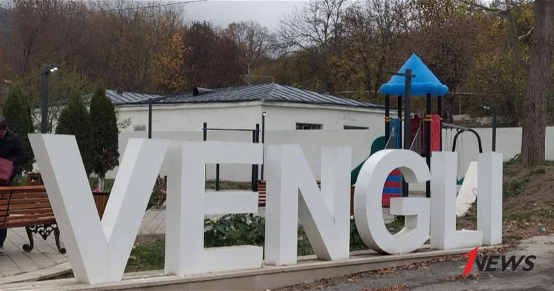 В агдеринское село Венгли отправлена очередная группа переселенцев