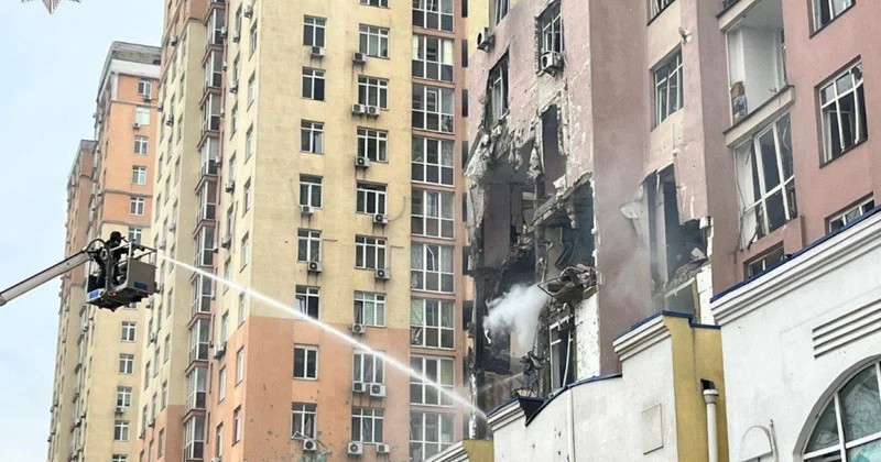 Volodimir Zelenski: Rusiyanın növbəti zərbəsi əsas hədəfin Kiyev olduğunu göstərir