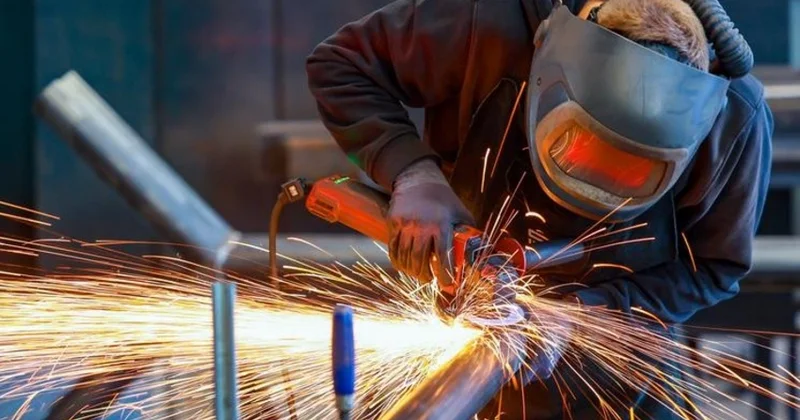 В ФРГ ожидают сокращения рабочих мест в металлургической промышленности