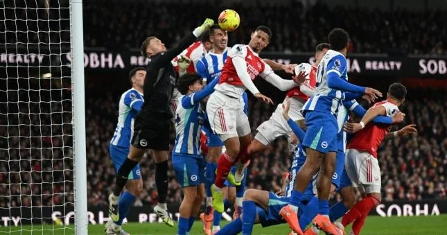 Arsenal yenidən lider oldu