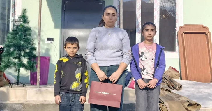 Еще 10 семей вернулись село Вянгли Агдеринского района, им вручены ключи от домов