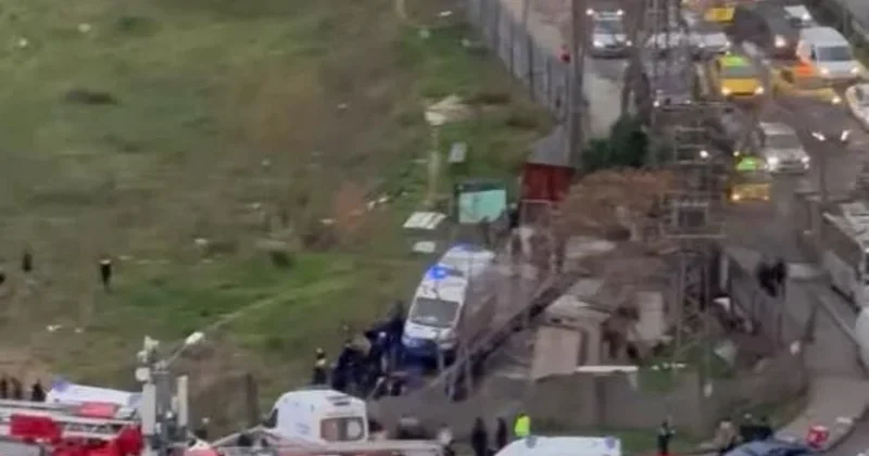 Число погибших в ДТП с микроавтобусом в Стамбуле возросло до четырех ОБНОВЛЕНО