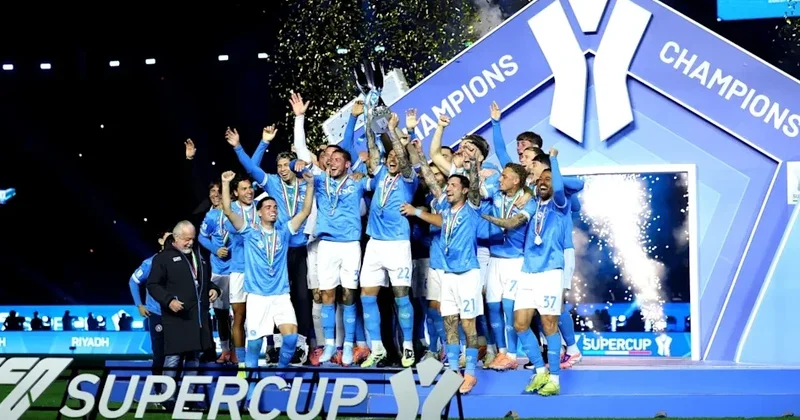İtaliya A Seriyası: “Napoli” Superkubokdakı zəfərdən sonra çempionata qayıdır in İCMALI