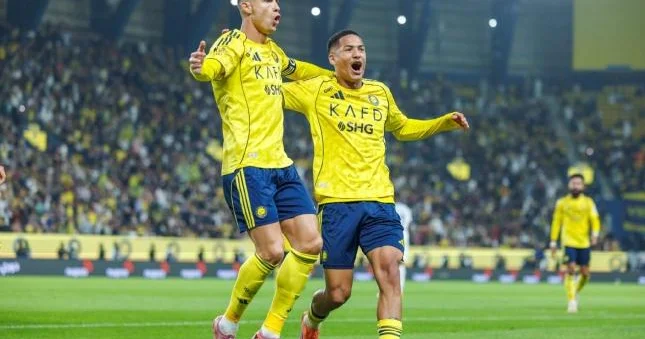 Ronaldo dubl etdi, komandası qələbə seriyasını qorudu