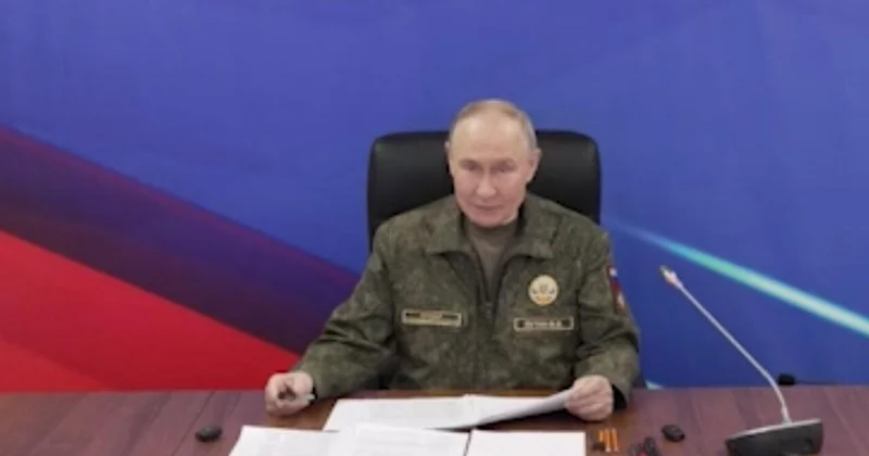 Путин: Если Киев не хочет закончить дело миром, РФ решит задачи вооруженным путем