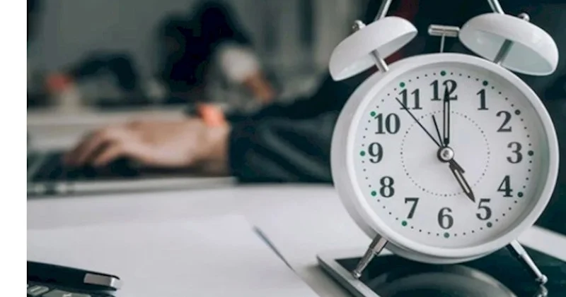 Avropa təcrübəsi tətbiq edilir: İş saatları qısaldılacaq?