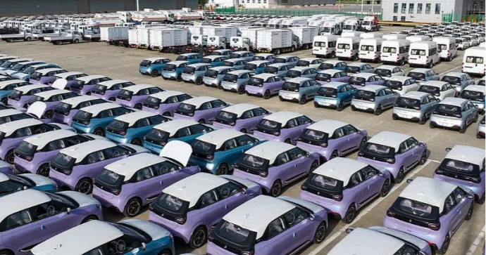 Elektromobil sevənlərin NƏZƏRİNƏ: Çin yeni texniki normalar tətbiq edir