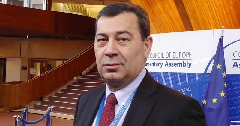 Səməd Seyidovun adından saxtakarlıq