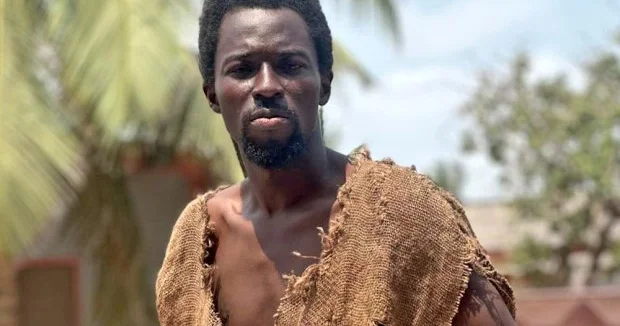 Qanalı “Nuh Peyğəmbər” “dünyanın sonu”nu təxirə saldı...