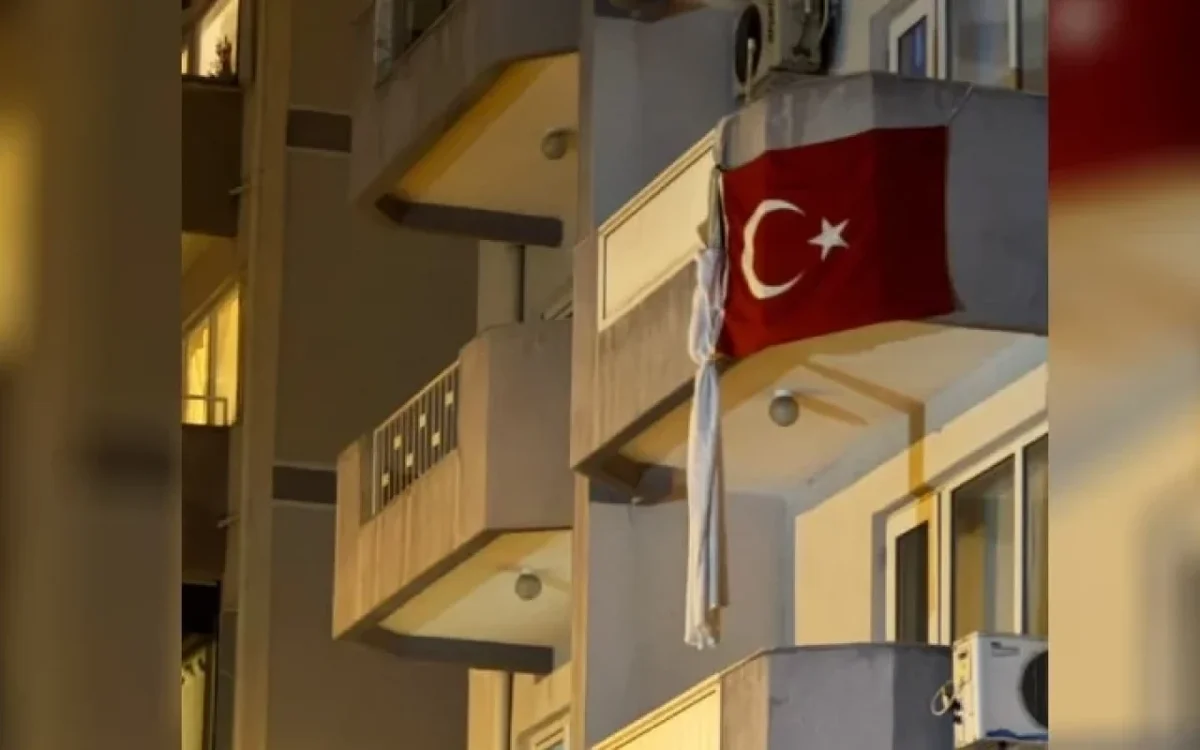 Türklər Boluda hoteldəki yanğına belə etiraz etdilər FOTOLAR