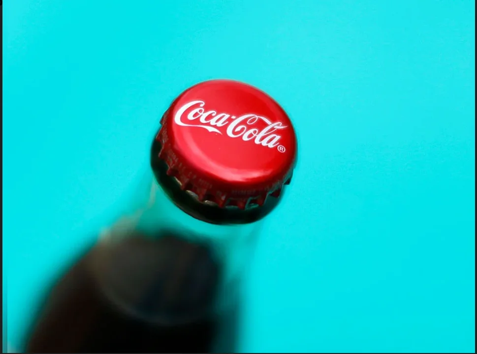 Coca Cola məhsullarının tərkibində zərərli maddələr tapılıb