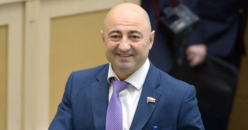 Сенатор Вайнберг едет воевать с Украиной Minval Politika