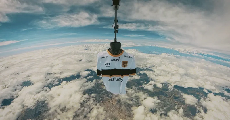 Bir forma kosmosa uçdu: klub gənclərə mesaj verdi VİDEO