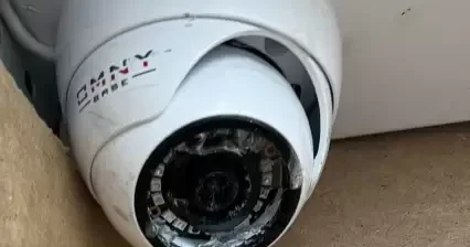 Кража в Бинагадинском районе: злоумышленники разбили камеры и похитили 8 500 манатов