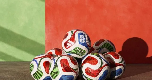 Dünya futbolunda transfer məbləği rekord həddə çatdı