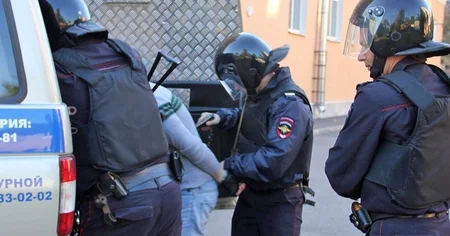 Rusiyada 14 yaşlı yeniyetməyə 7 il həbs cəzası verilib