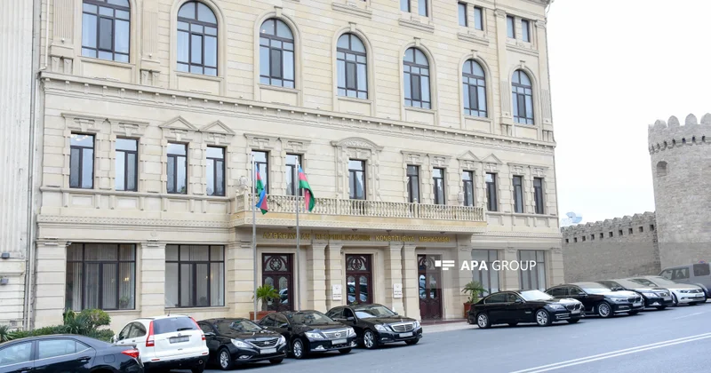 Konstitusiya Məhkəməsi Baş Prokurorluğun sorğusu üzrə qərar verib