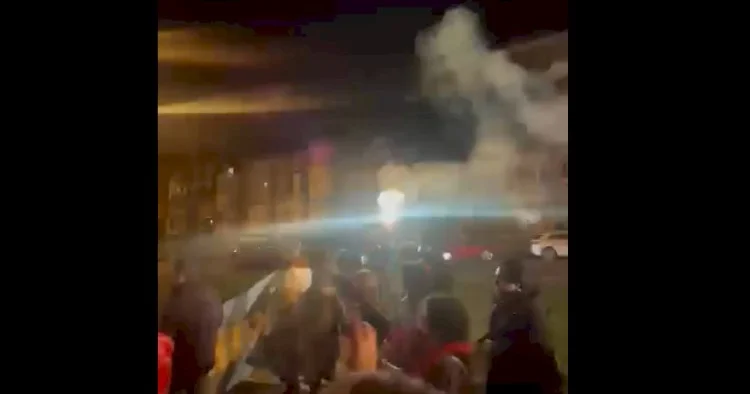 Liverpulda “Qarabağ”a möhtəşəm dəstək GÖRÜNTÜLƏR