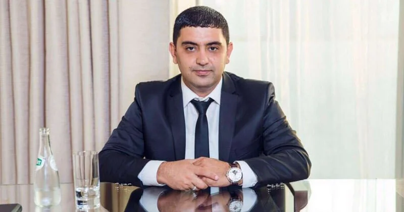 Həbsdə olan məşhur bəstəkar azad edildi