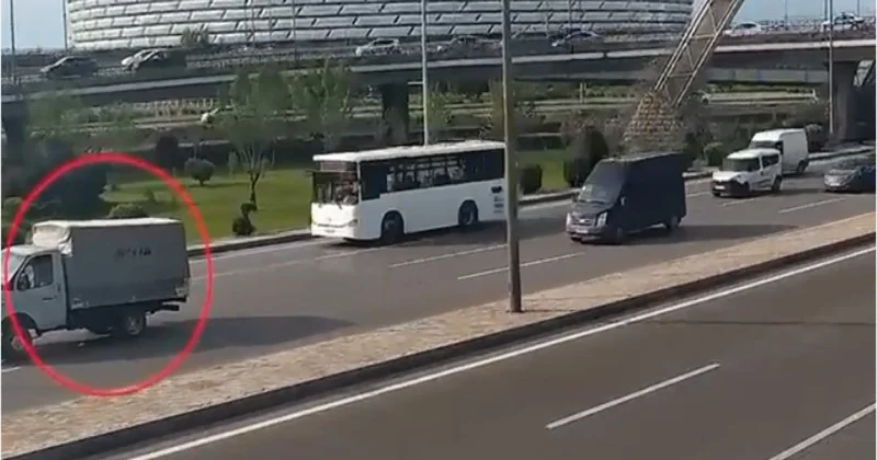 Ötən il 1889 nasaz avtomobilin yolda qalması sıxlığa səbəb olub