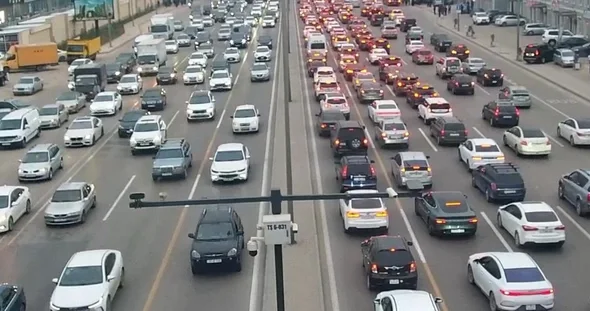 Bakıdakı tıxaclar insanları ölümə aparır