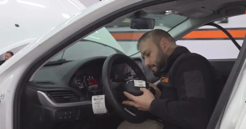 Maşınını satmaq istədi Alıcıya cibindən pul verdi TƏFƏRRÜAT FOTO/VİDEO